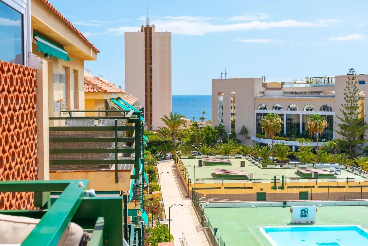 Cristismart Home Hi-End Services Media Streaming Los Cristianos  0*, Los Cristianos (Tenerife) Spanien